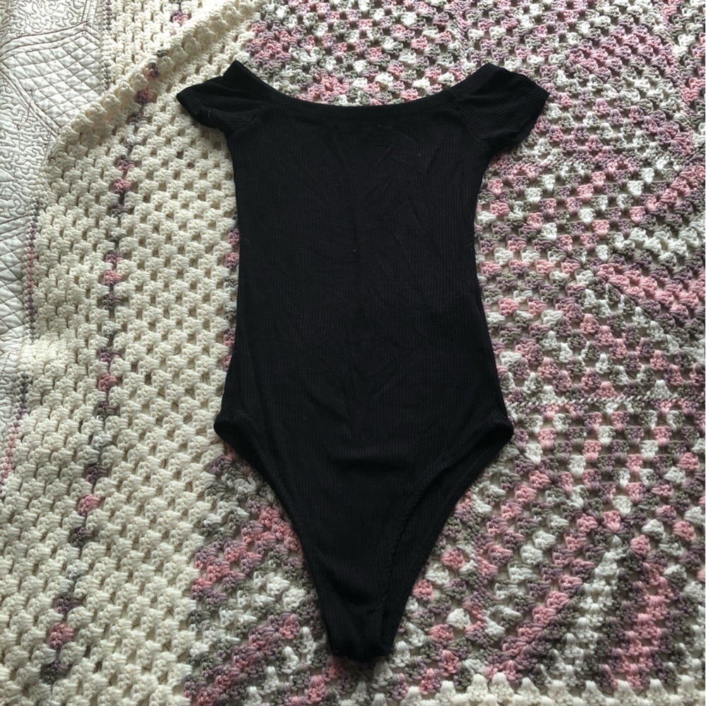 Pull & Bear Ribbed Black Bodysuit